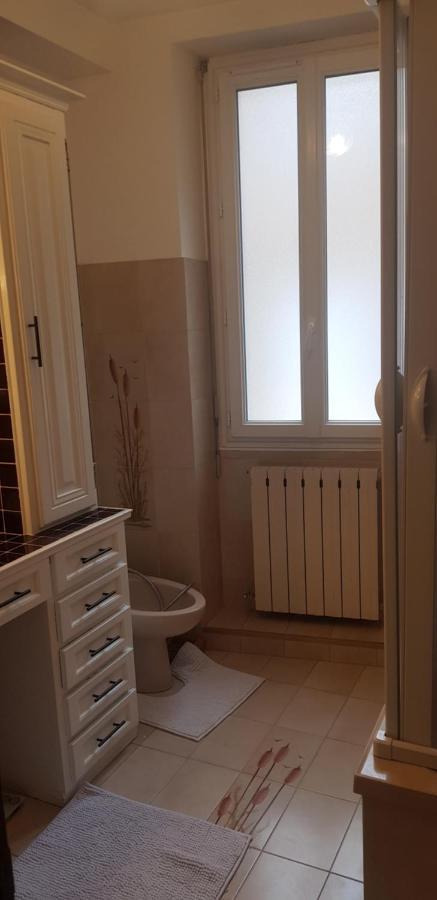 Bed And Breakfast Chez L'Habitant Marseilles Exterior foto
