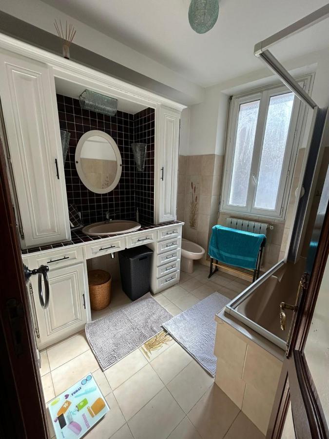 Bed And Breakfast Chez L'Habitant Marseilles Exterior foto